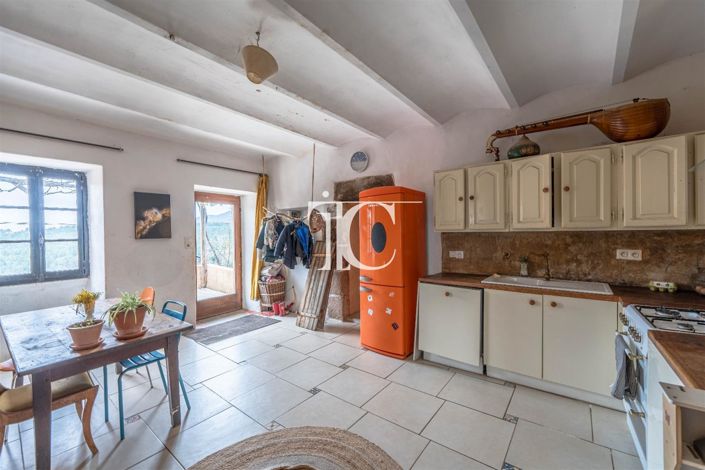 Image No.5-3 Bed House for sale