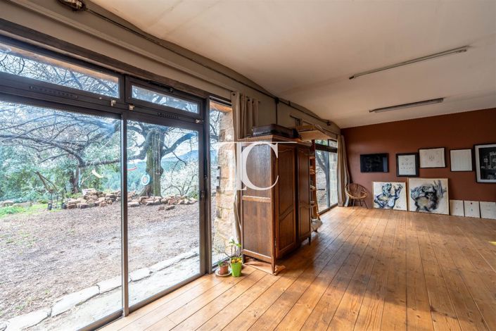 Image No.6-3 Bed House for sale