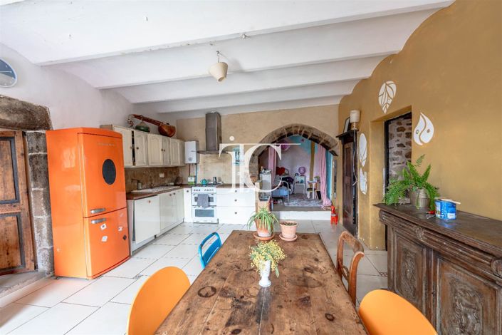 Image No.8-3 Bed House for sale