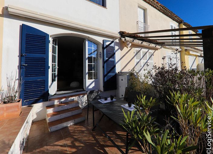 Image No.1-2 Bed House for sale