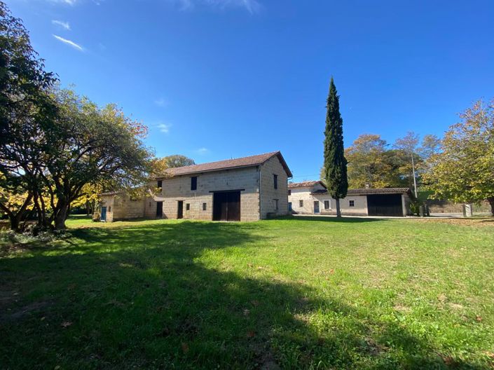 Image No.3-4 Bed House for sale