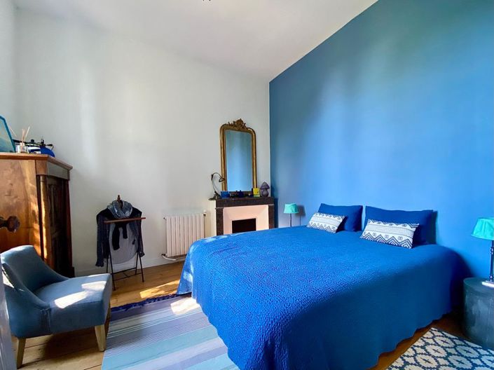 Image No.6-4 Bed House for sale