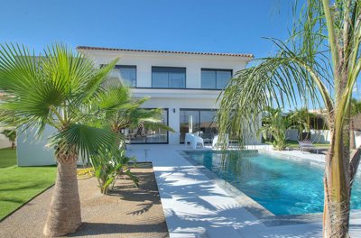 1 - Puget-sur-Argens, House