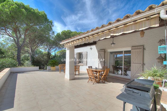 Image No.14-2 Bed House for sale