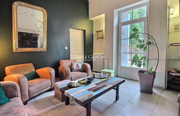 Image No.9-5 Bed House for sale