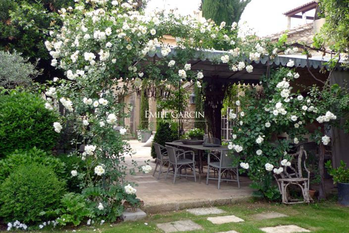 Image No.3-Maison de 5 chambres à vendre à Uzès