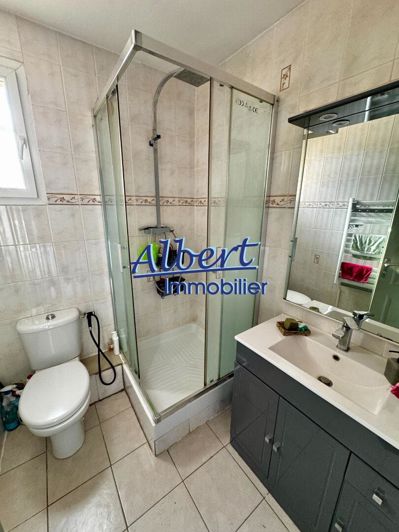 Image No.10-2 Bed House for sale