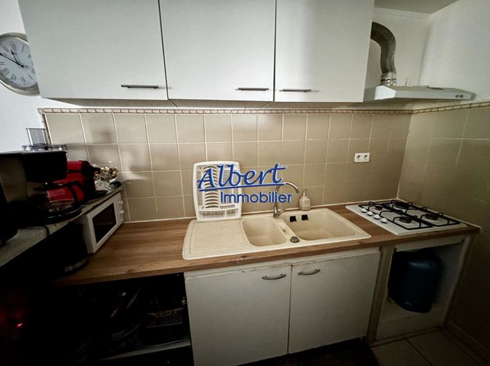 Image No.6-2 Bed House for sale