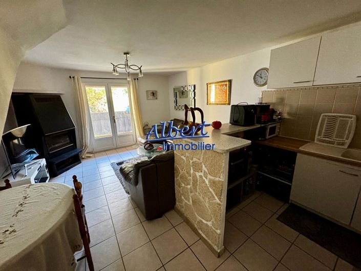 Image No.7-2 Bed House for sale