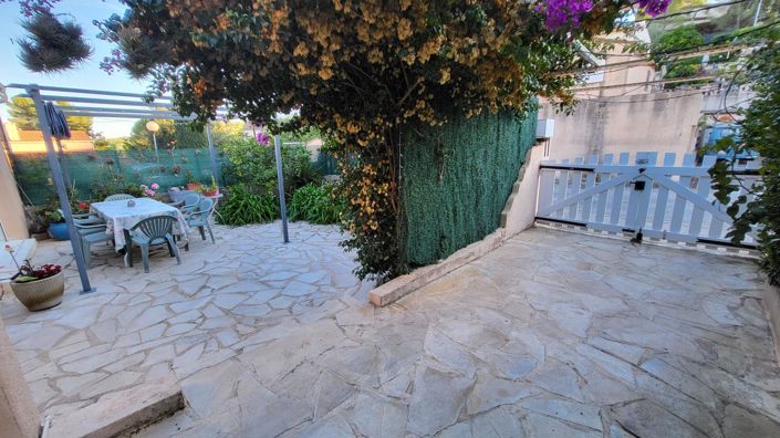 Image No.4-3 Bed House for sale