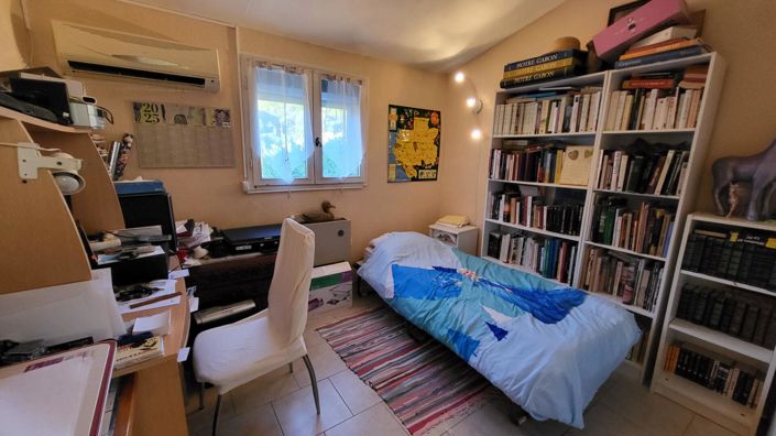 Image No.6-3 Bed House for sale