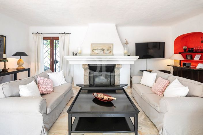 Image No.21-3 Bed House for sale