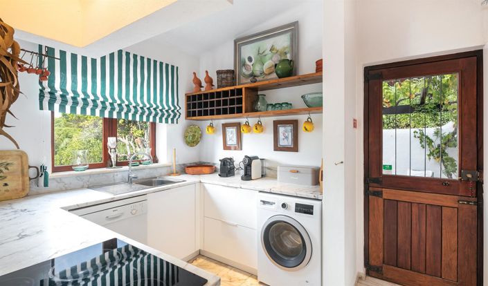 Image No.28-3 Bed House for sale