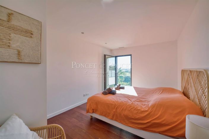 Image No.13-House for sale