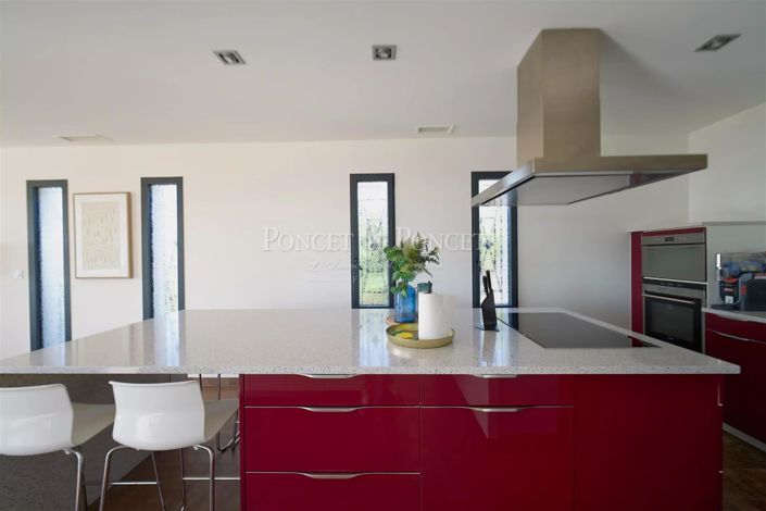 Image No.8-House for sale