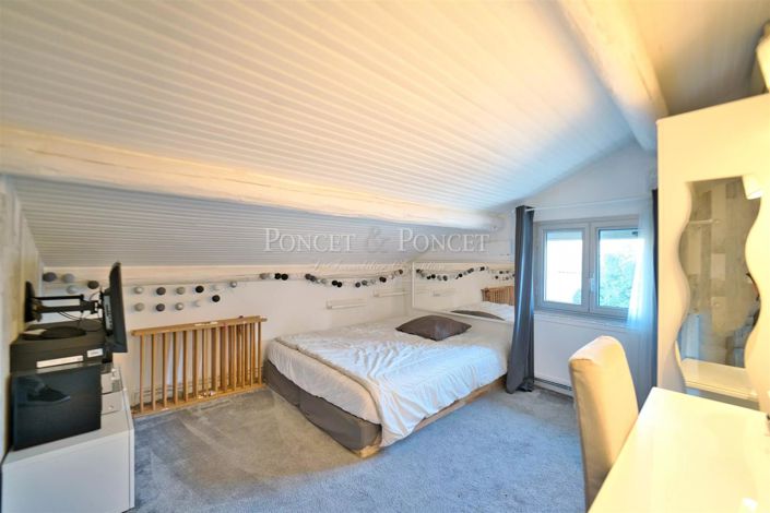 Image No.12-House for sale