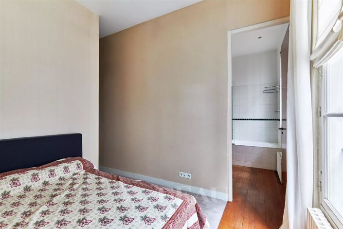 Image No.11-1 Bed Apartment for sale