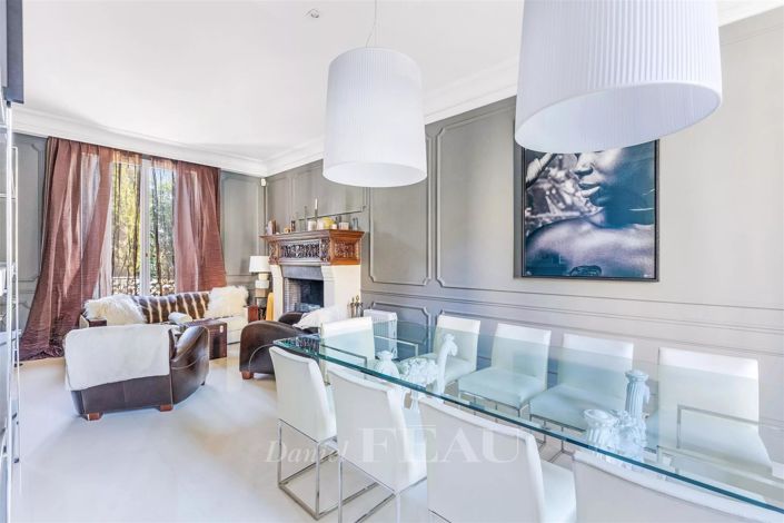 Image No.3-5 Bed House for sale