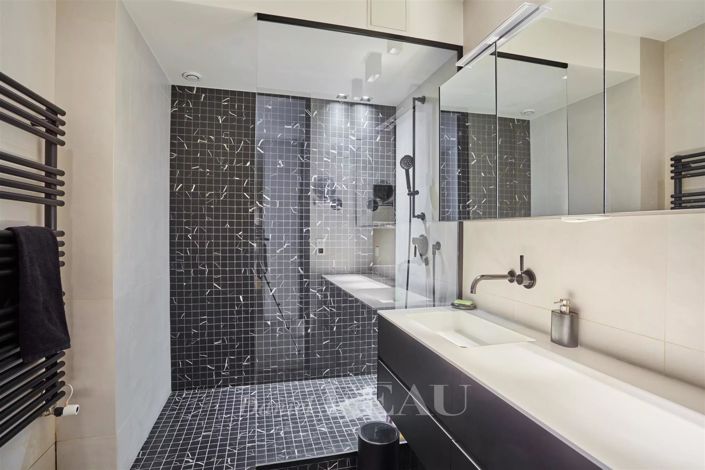 Image No.21-3 Bed Apartment for sale