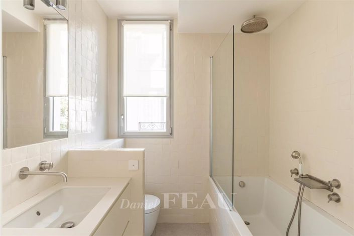 Image No.14-5 Bed Apartment for sale