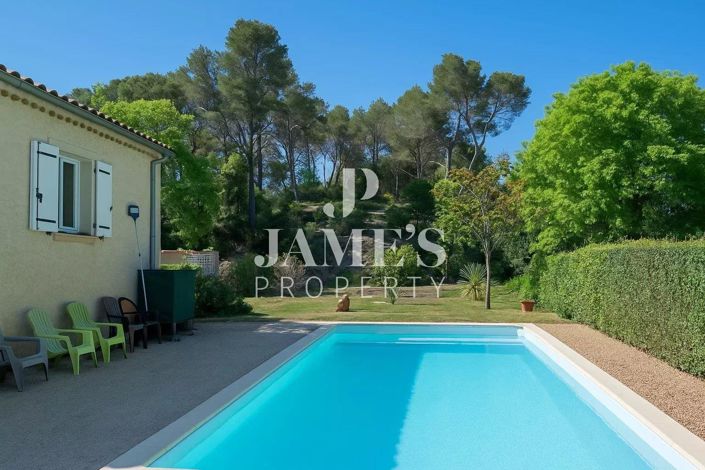 Image No.1-2 Bed House for sale