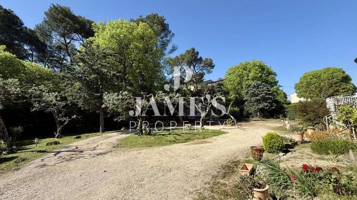 Image No.2-2 Bed House for sale