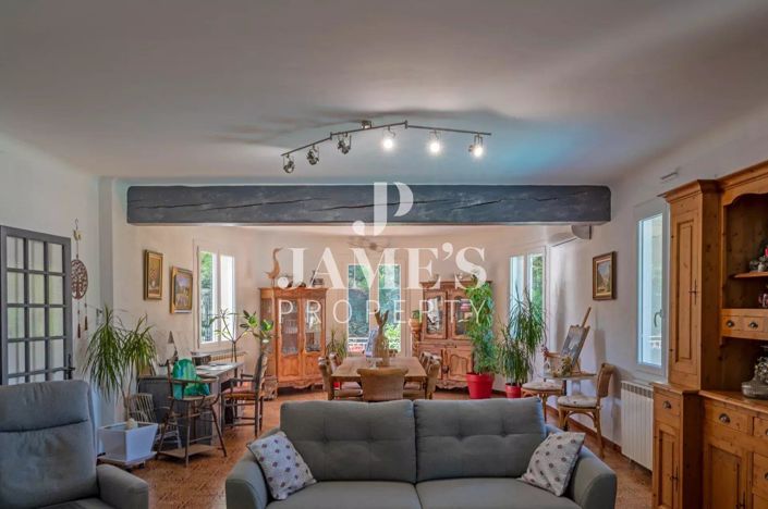 Image No.6-2 Bed House for sale