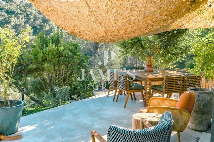 Image No.4-4 Bed House for sale