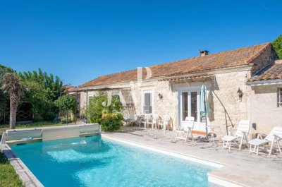 Maison de 3 chambres à vendre à Fontvieille