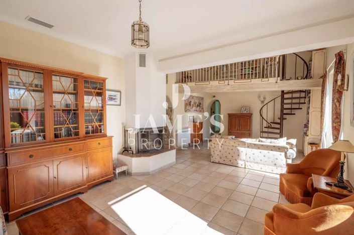 Image No.4-3 Bed House for sale