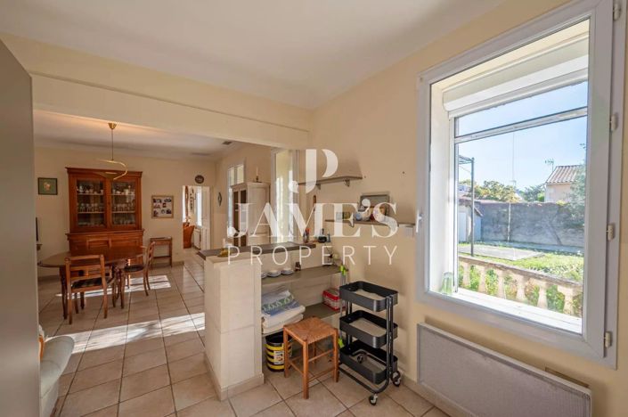 Image No.8-3 Bed House for sale