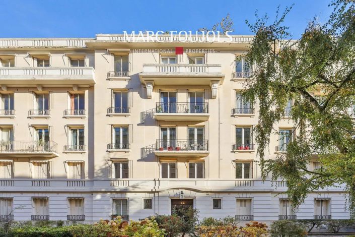 Image No.10-3 Bed Apartment for sale