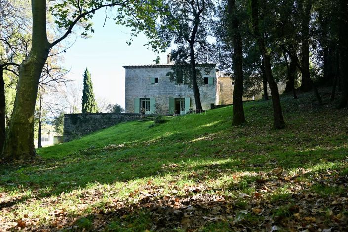 Image No.10-Maison de 7 chambres à vendre à Uzès