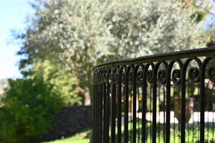 Image No.5-Maison de 7 chambres à vendre à Uzès