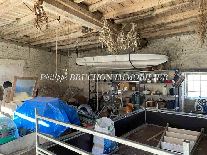 Image No.12-4 Bed House for sale