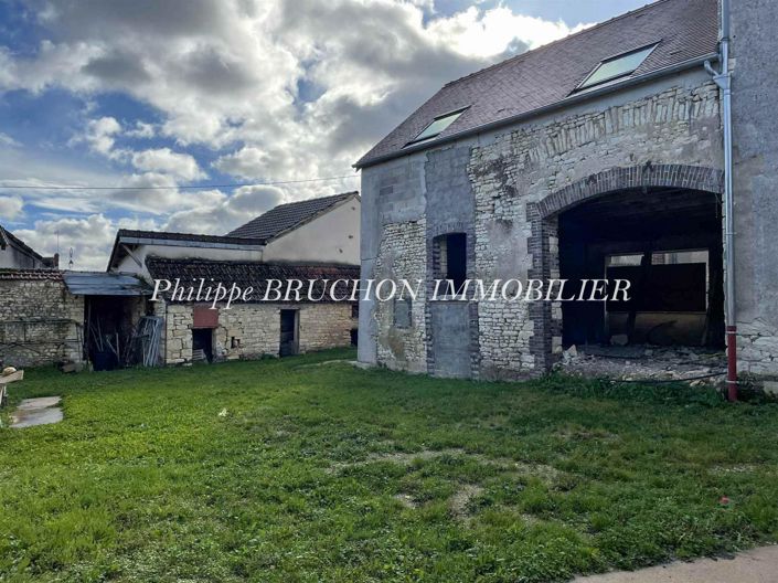 Image No.6-4 Bed House for sale