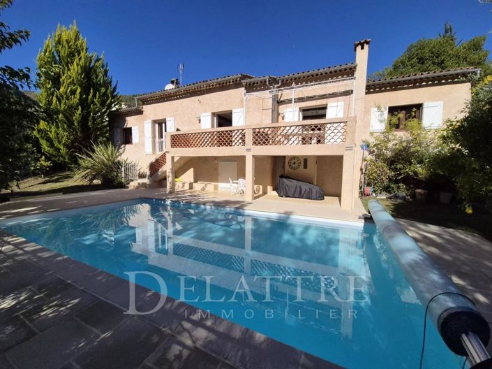 Image No.1-4 Bed House for sale