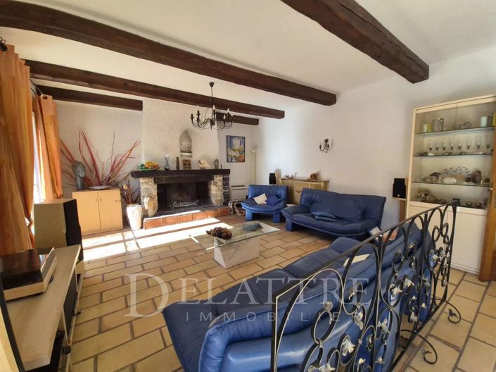 Image No.6-4 Bed House for sale