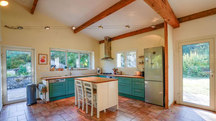 Image No.12-4 Bed House for sale