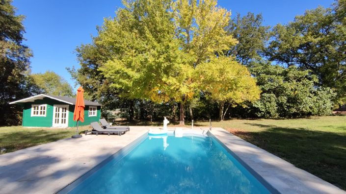 Image No.2-4 Bed House for sale