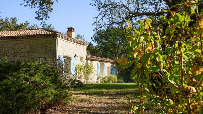 Image No.6-4 Bed House for sale