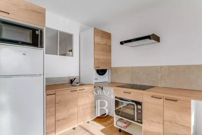 Image No.10-1 Bed Apartment for sale