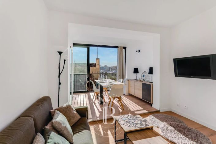 Image No.9-1 Bed Apartment for sale