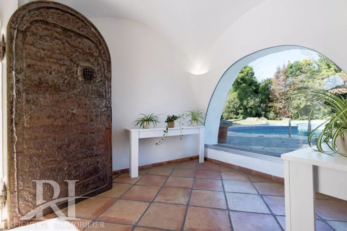 Image No.10-House for sale