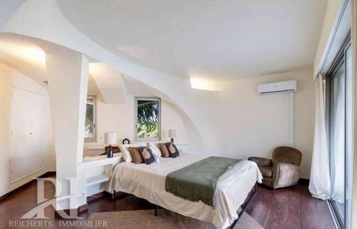 Image No.7-House for sale