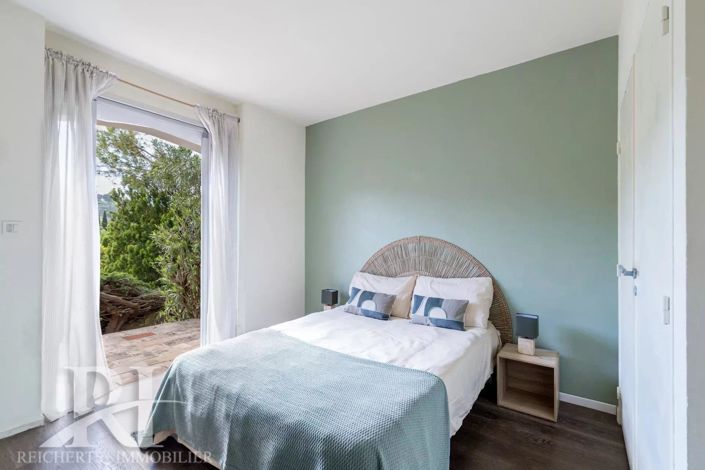 Image No.8-House for sale