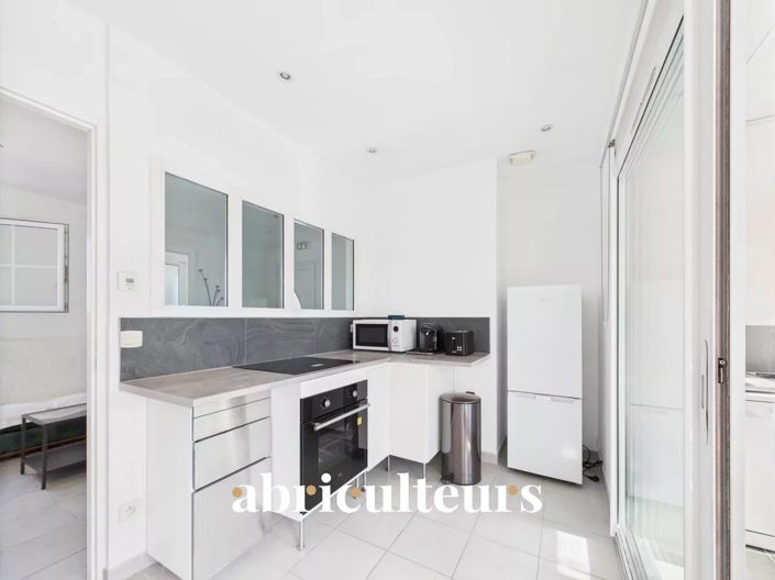 Image No.13-2 Bed House for sale