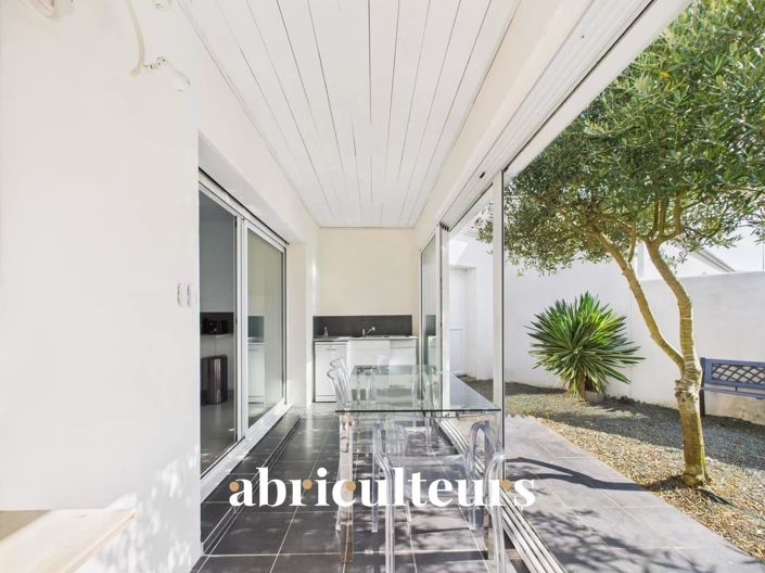 Image No.14-2 Bed House for sale