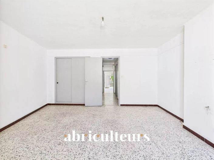 Image No.21-2 Bed Apartment for sale