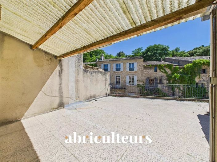 Image No.26-2 Bed Apartment for sale